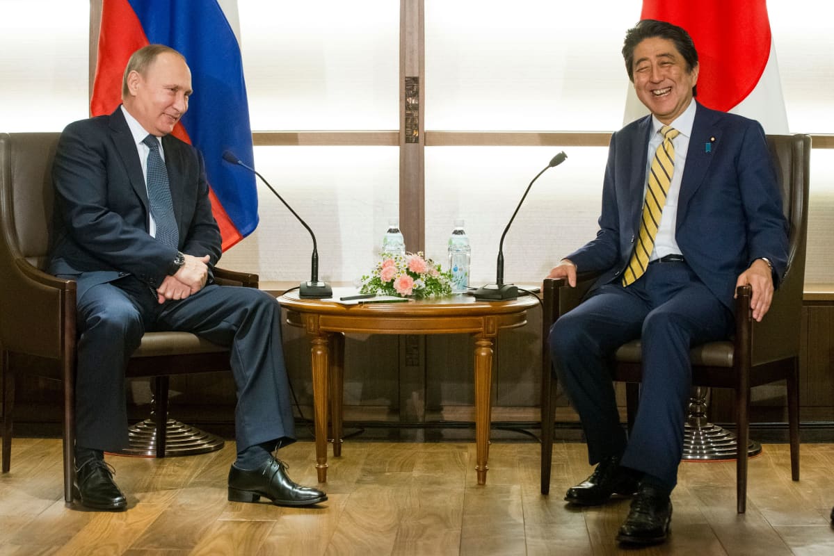 Vladimir Putin ja Shinzo Abe