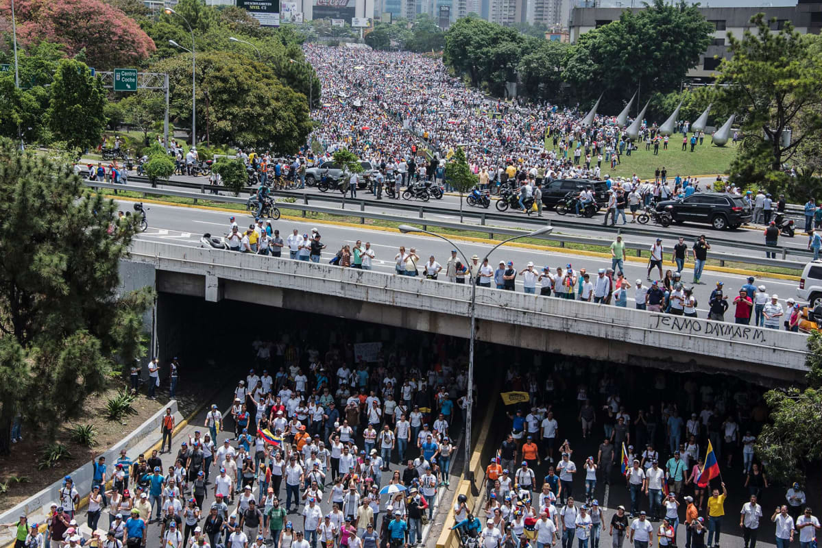 Mielenosoitus Caracasissa, Venezuelassa keskiviikkona.