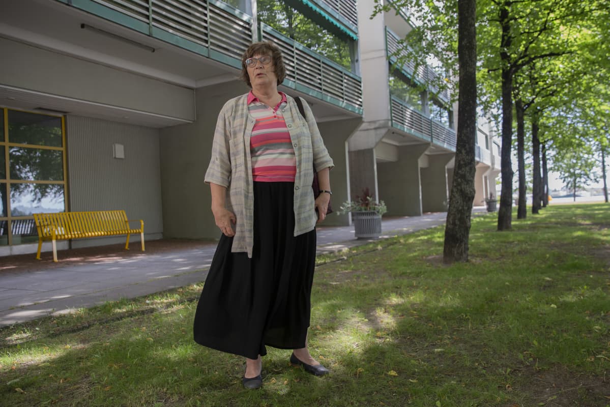 Onerva Savolainen.