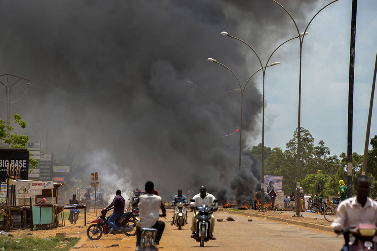 Vallankaappausyrityksen tuoksinaa Burkina Fason pääkaupungissa Ouagadougoussa.