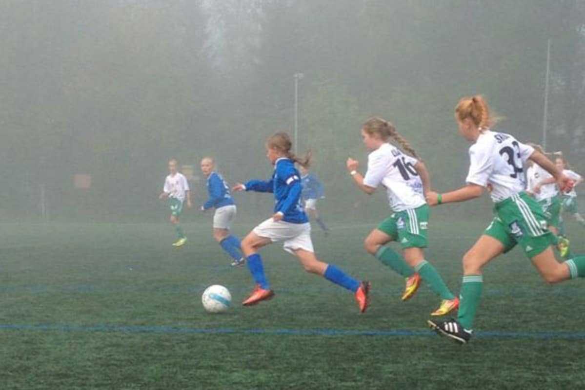 Vilma Koivisto junioriturnauksessa.