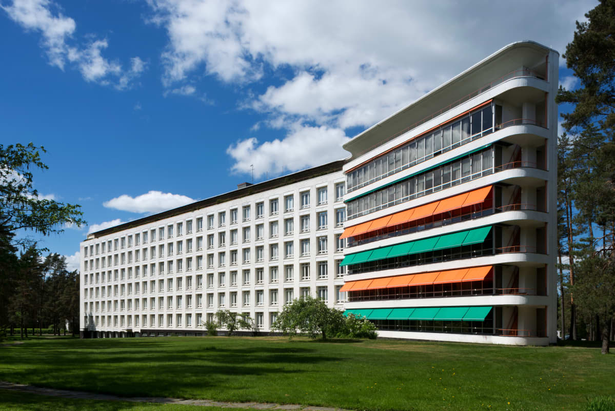 Paimion parantola, potilassiipi. Paimio Sanatorium, patient wing (1929-33). Photo Maija Holma, Alvar Aalto Museum.