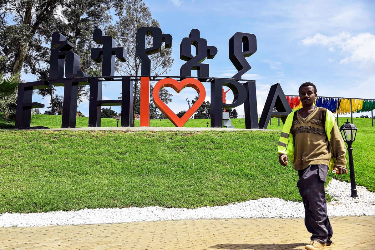 Abiy Ahmedin hallitus avasi entisen hallitsijoiden palatsin yleisölle Addis Abebassa.