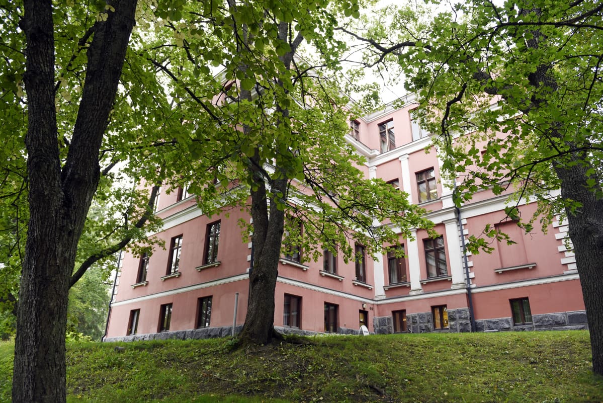 Kellokosken psykiatrisen sairaalan hallintorakennus.