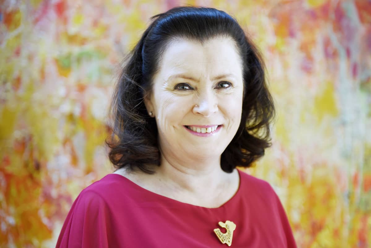 Elina Ahlbäck