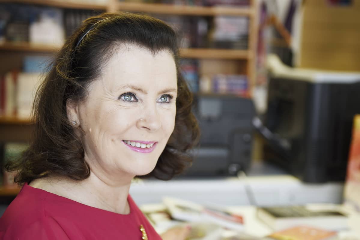 Elina Ahlbäck