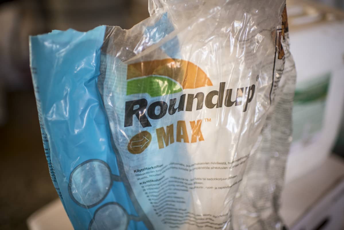Roundup Max -kasvintorjunta-aine.