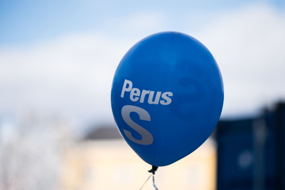 Perussuomalaiset kampanjoi kuntavaali 2017 Helsinki