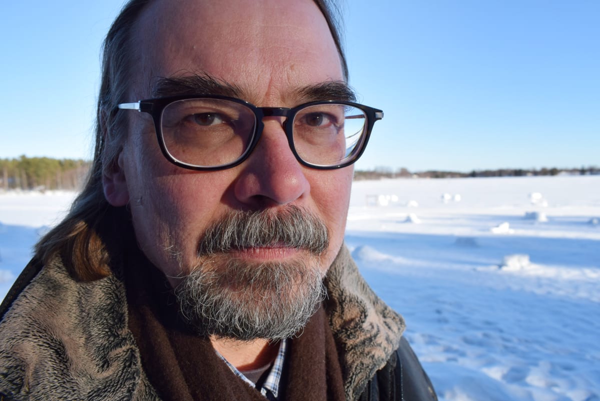 Suomen luonnonsuojeluliiton Kainuun piirin kaivosvastaava Antti Lankinen.