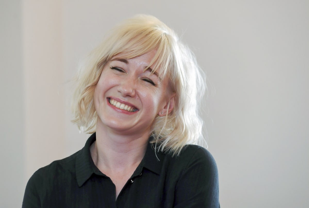 Linda Liukas Otavan ja Liken syksyn kirjojen lehdistötilaisuudessa Helsingissä 15. elokuuta.