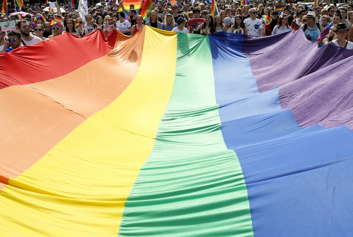 Pride-kulkue Varsovassa