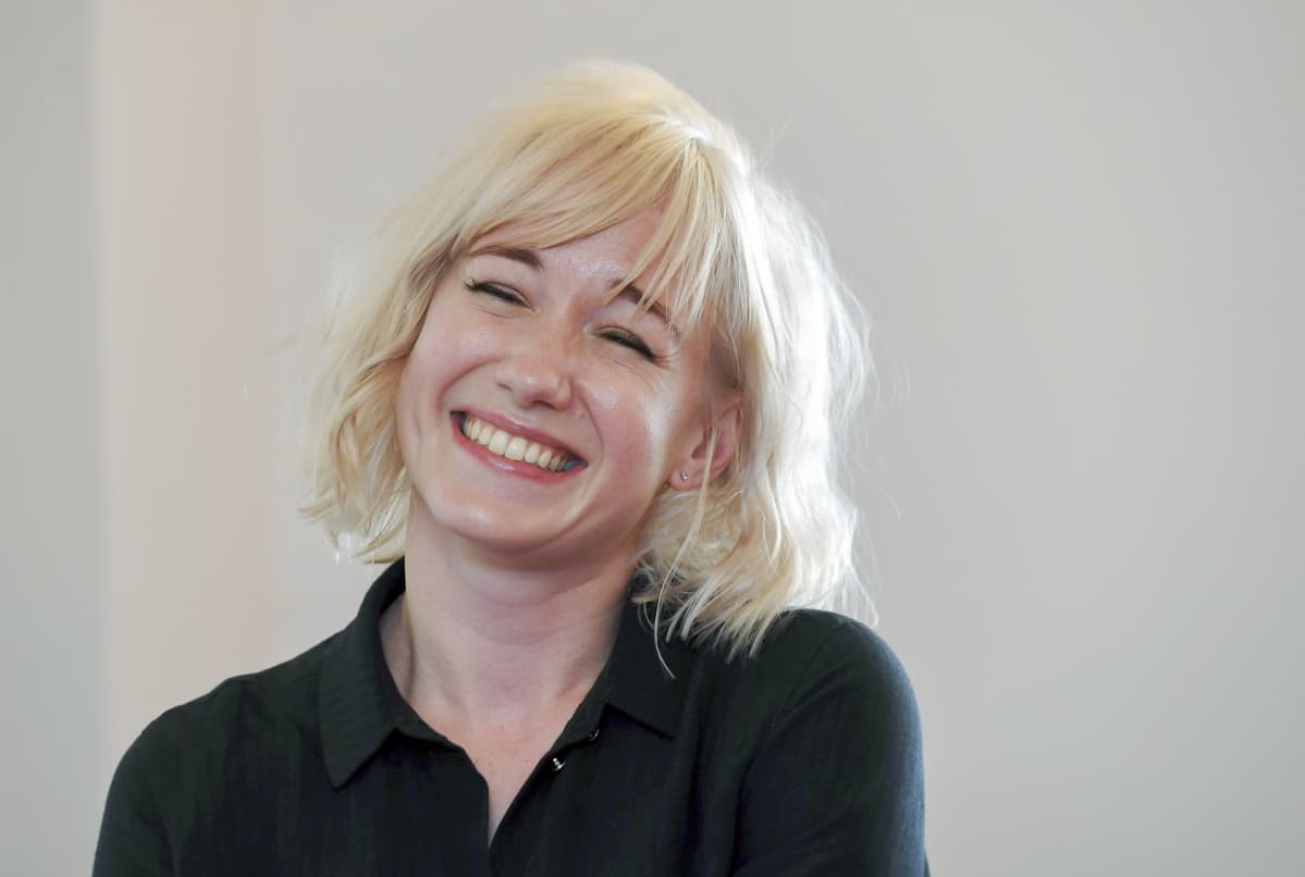 Linda Liukas Otavan ja Liken syksyn kirjojen lehdistötilaisuudessa Helsingissä 15. elokuuta.