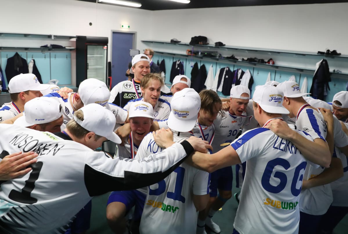 Suomi on tasa-arvoinen ja hyvähenkinen ryhmä, jossa kaikki pelaavat yhteisten päämäärien eteen.