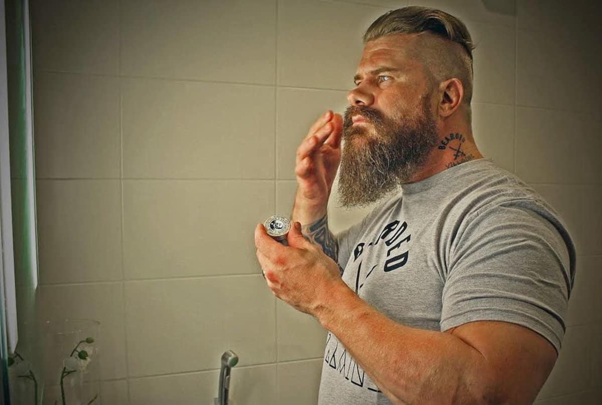 Samu Tuhkasaari.