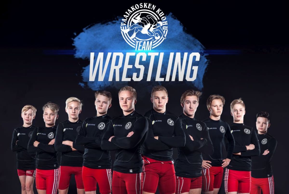 Koko Vaajakosken Kuohun kisaryhmä yhteispotretissa: Eetu Lamberg, Nooa Parviainen, Juho Lamberg, Jesse Mäenpää, Miska Suhonen, Iiro Piippo, Niko Lamberg, Riku Suhonen, Vilho Laukkarinen, Matias Tuukkanen. Kuvasta puuttuu Rasmus Peltola.