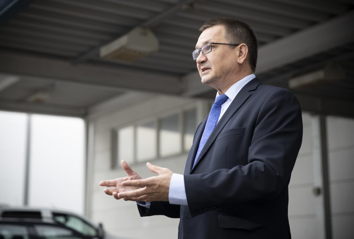 lentotullin päällikkö Mika Pitkäniemi