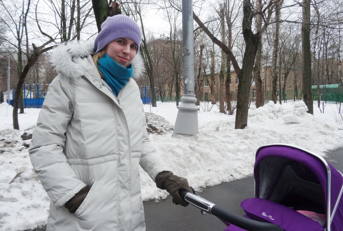 Ksenia Hovits ja vauva.