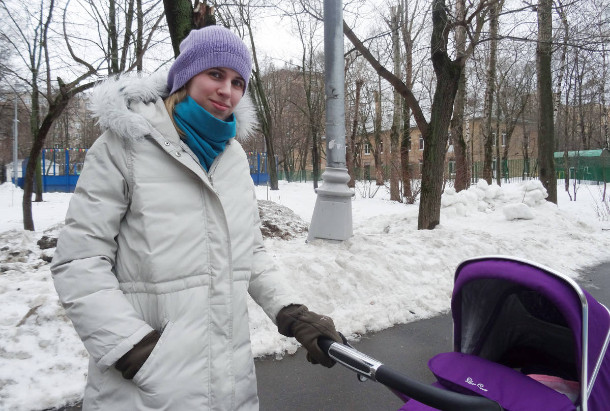 Ksenia Hovits ja vauva.