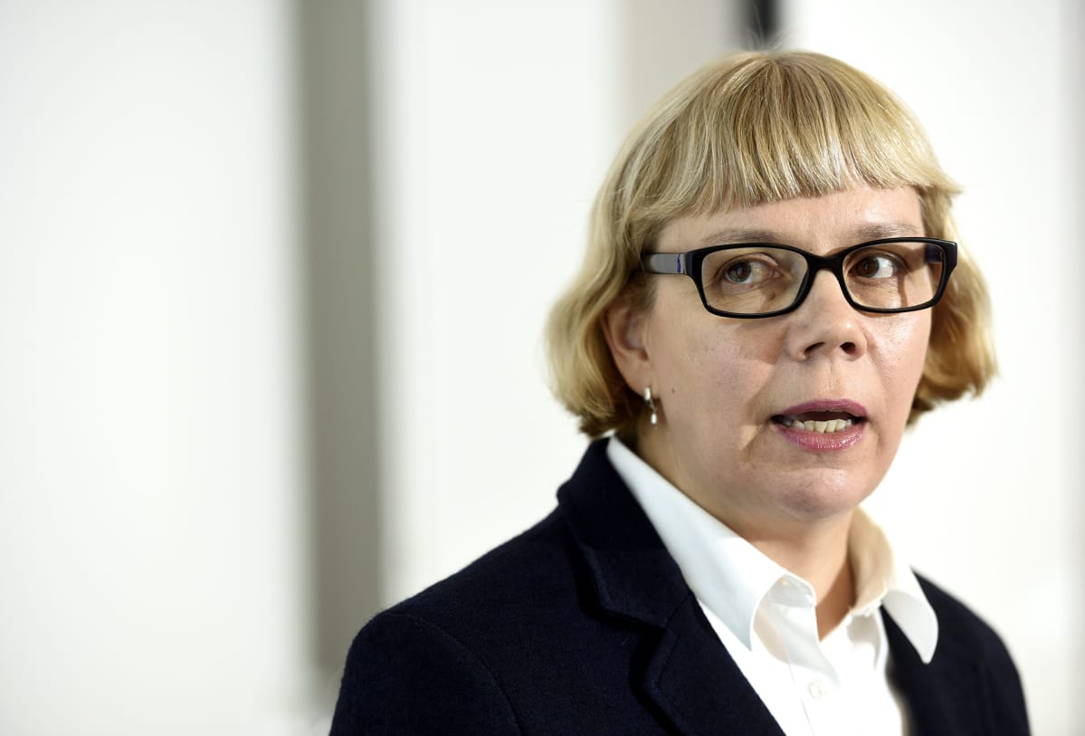Elina Grundström