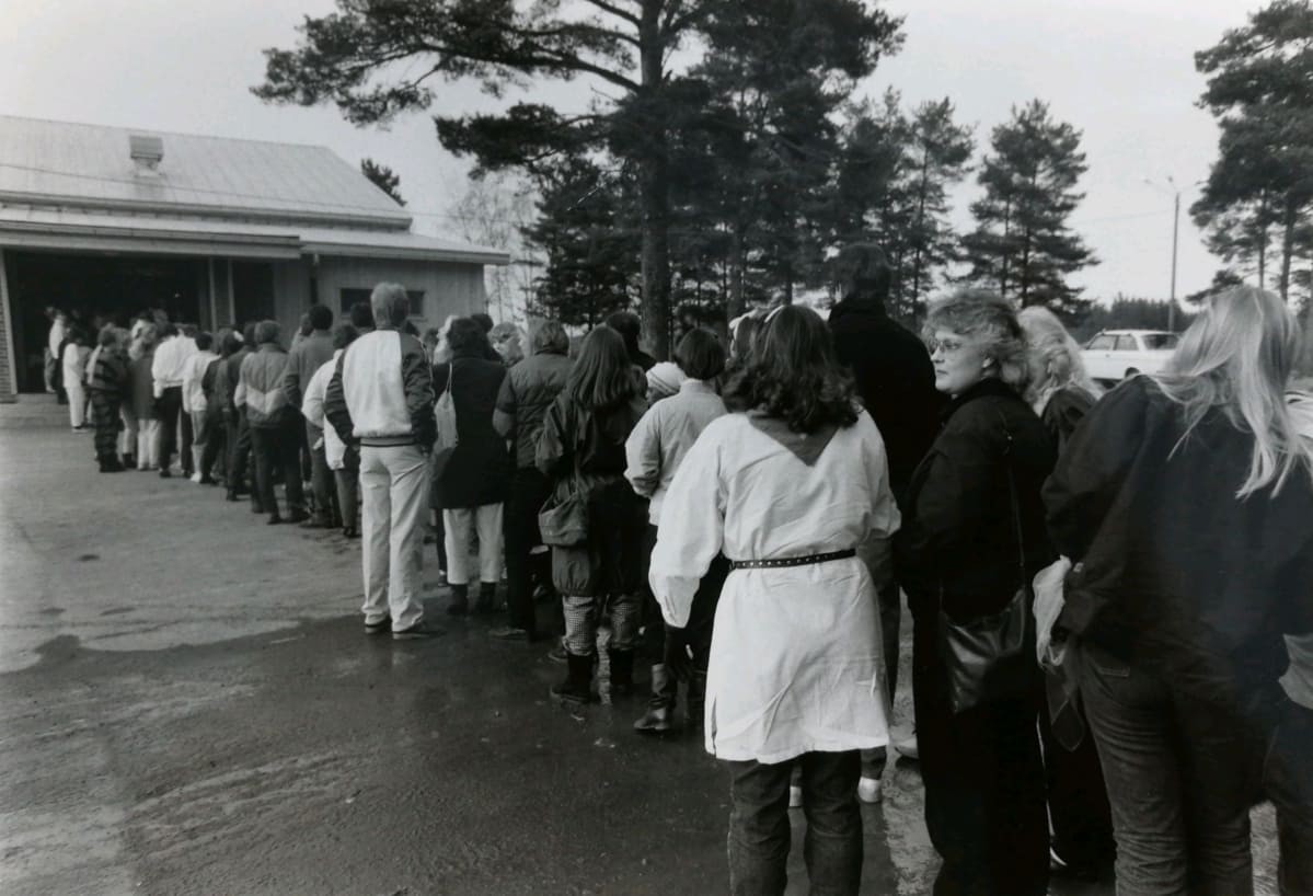 Jono Lallintalolle 1980-luvulla.