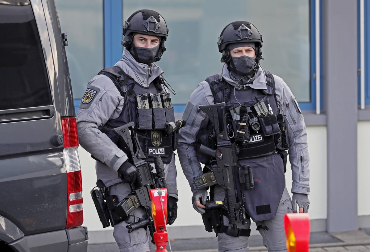 Saksan liittovaltion poliisivoimia.