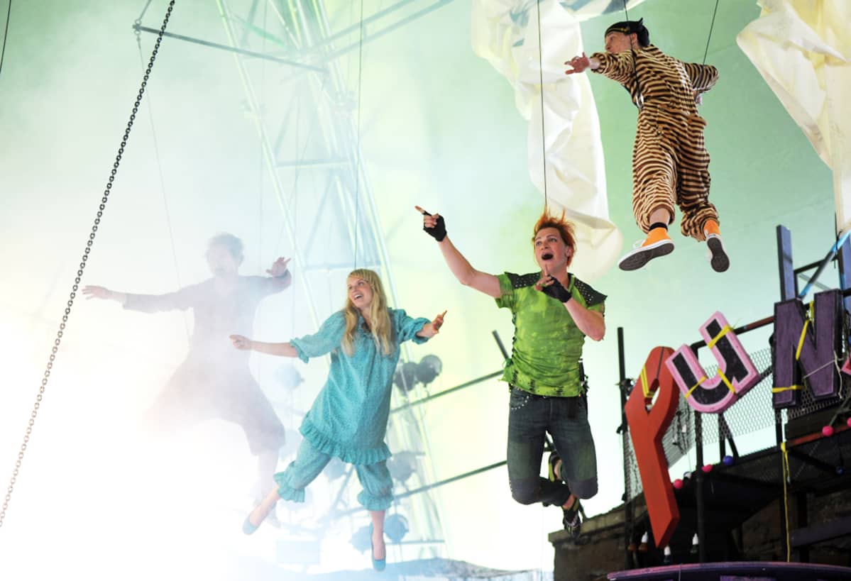 Peter Pan -näytelmän harjoitukset Suomenlinnassa.
