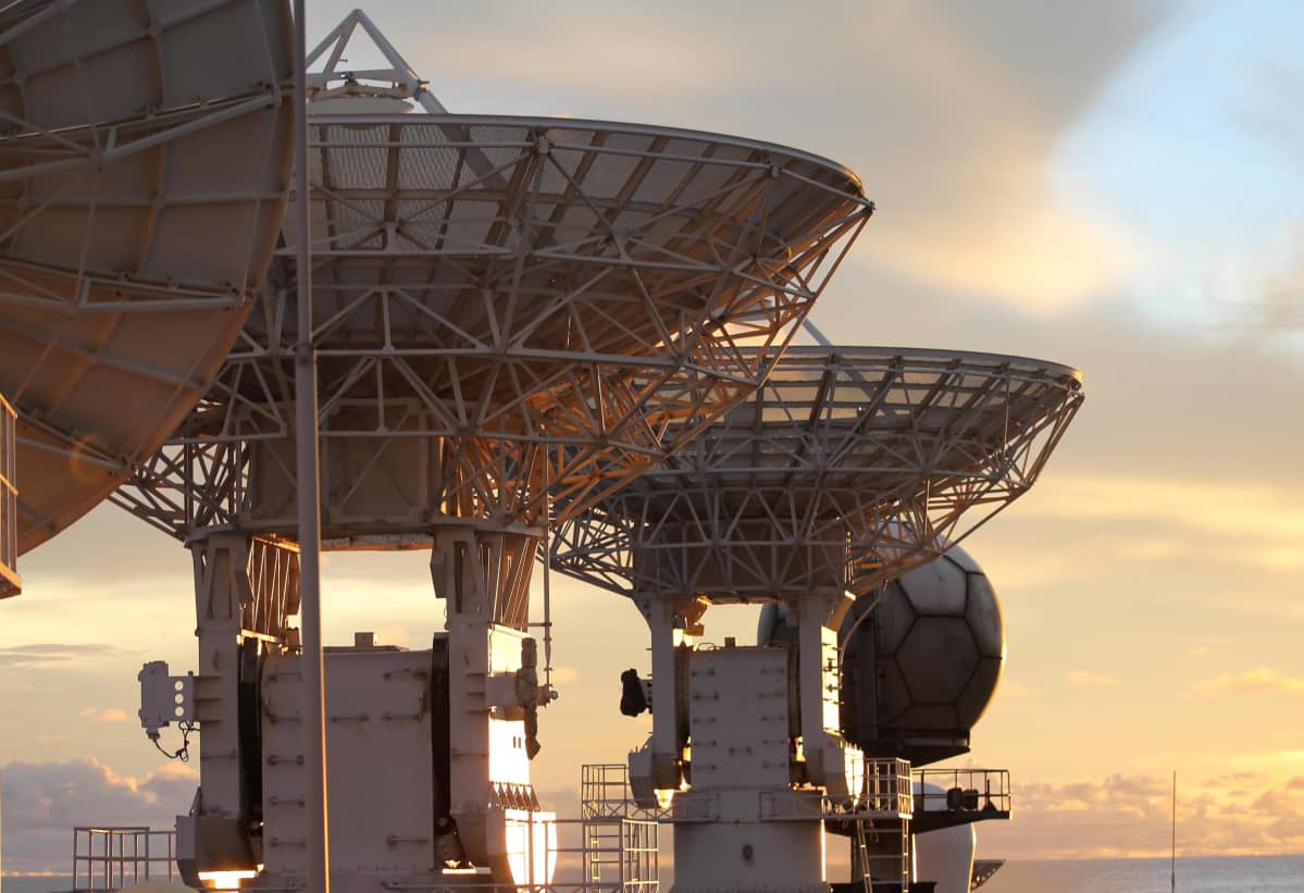 Yuanwang 3 -alus seurasi kuukauden ajan BeiDou-sarjan viimeisintä satelliittia. Aluksen tarkassa valvonnassa on ollut Kiinan satelliittien ohella myös avaruusalus Shenzhou ja maan kuuluotain.