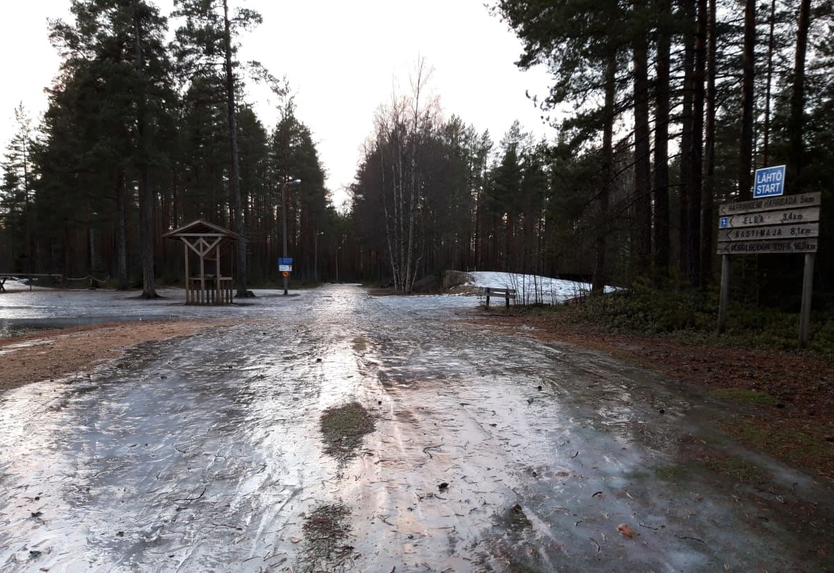 Santahaan ladut ovat surkeassa kunnossa.