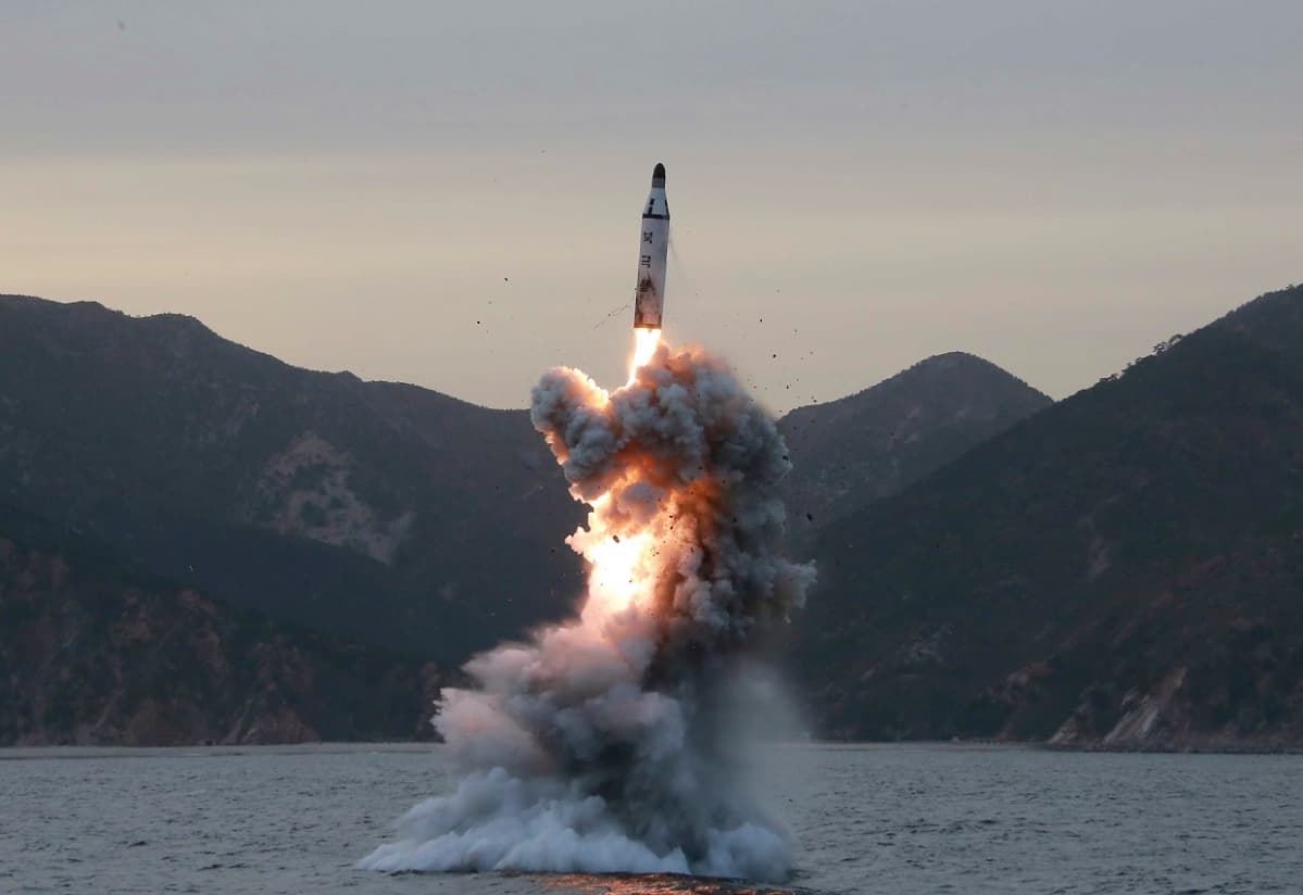Pohjois-Korean julkaisema kuva ohjuskokeesta keväällä 2016.