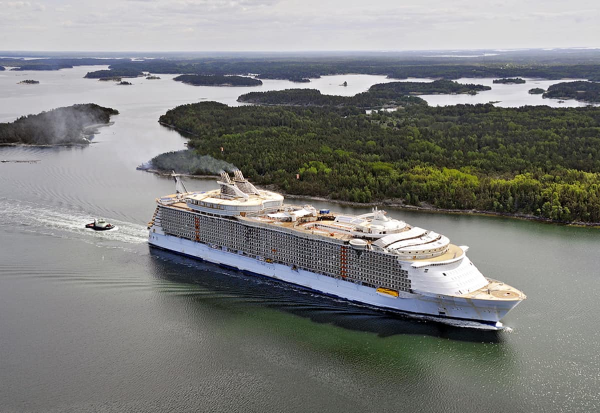 Oasis of the Seas testikierroksella Itämerellä syyskuussa 2009.