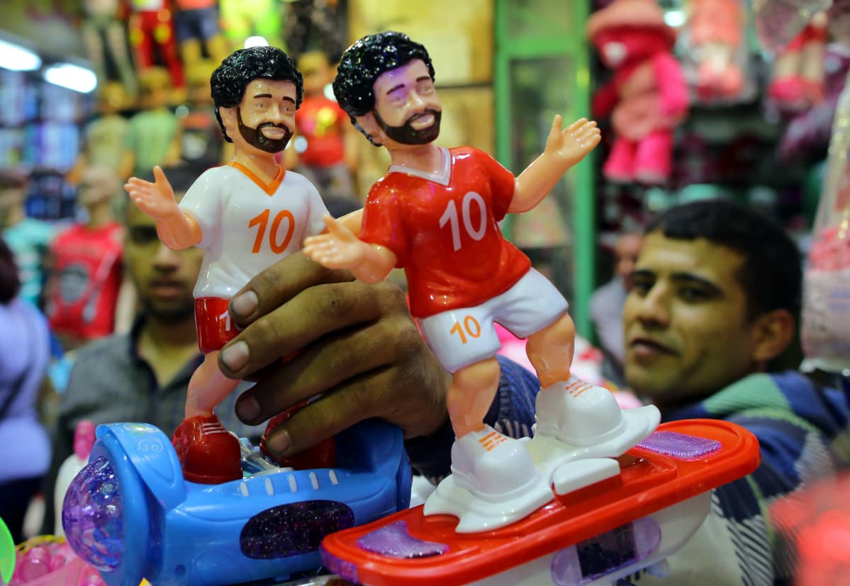 Muovisia Mohamed Salah-nukkeja