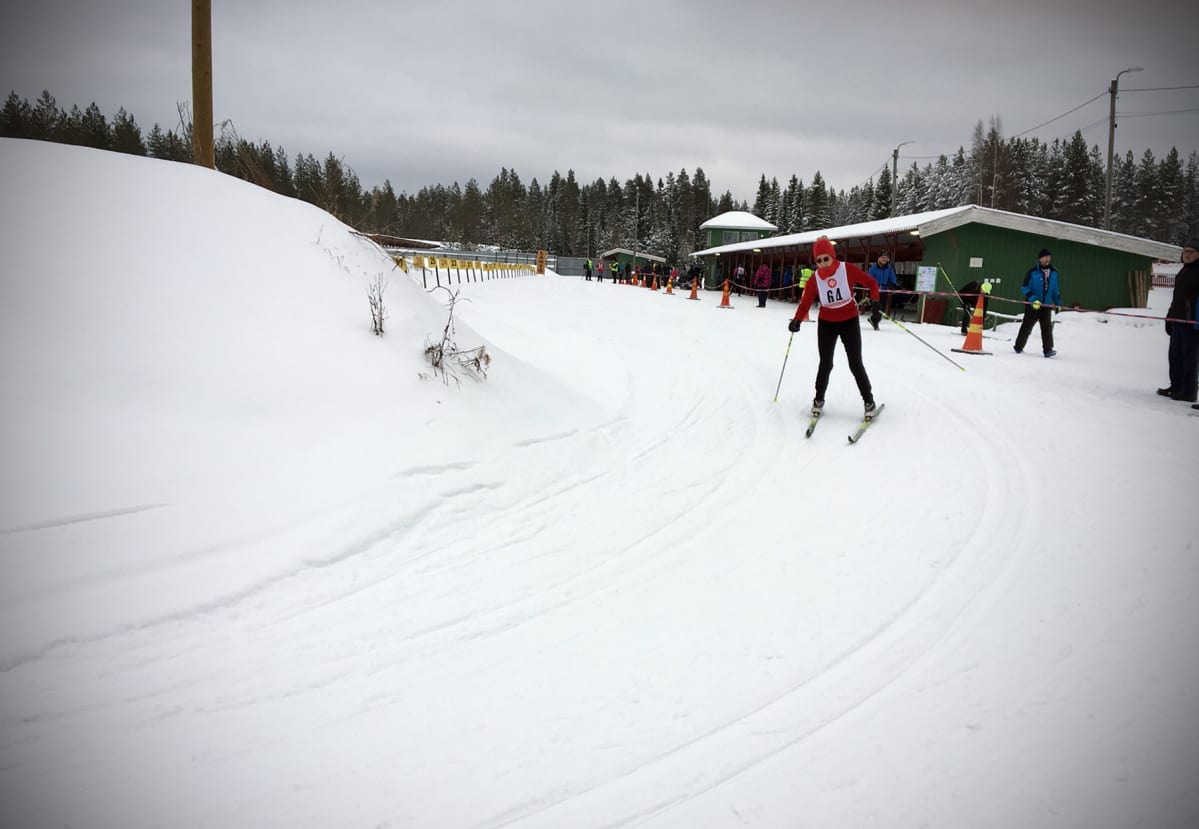 Eläkeliiton hiihdon mestaruuskisat Jalasjärvellä.