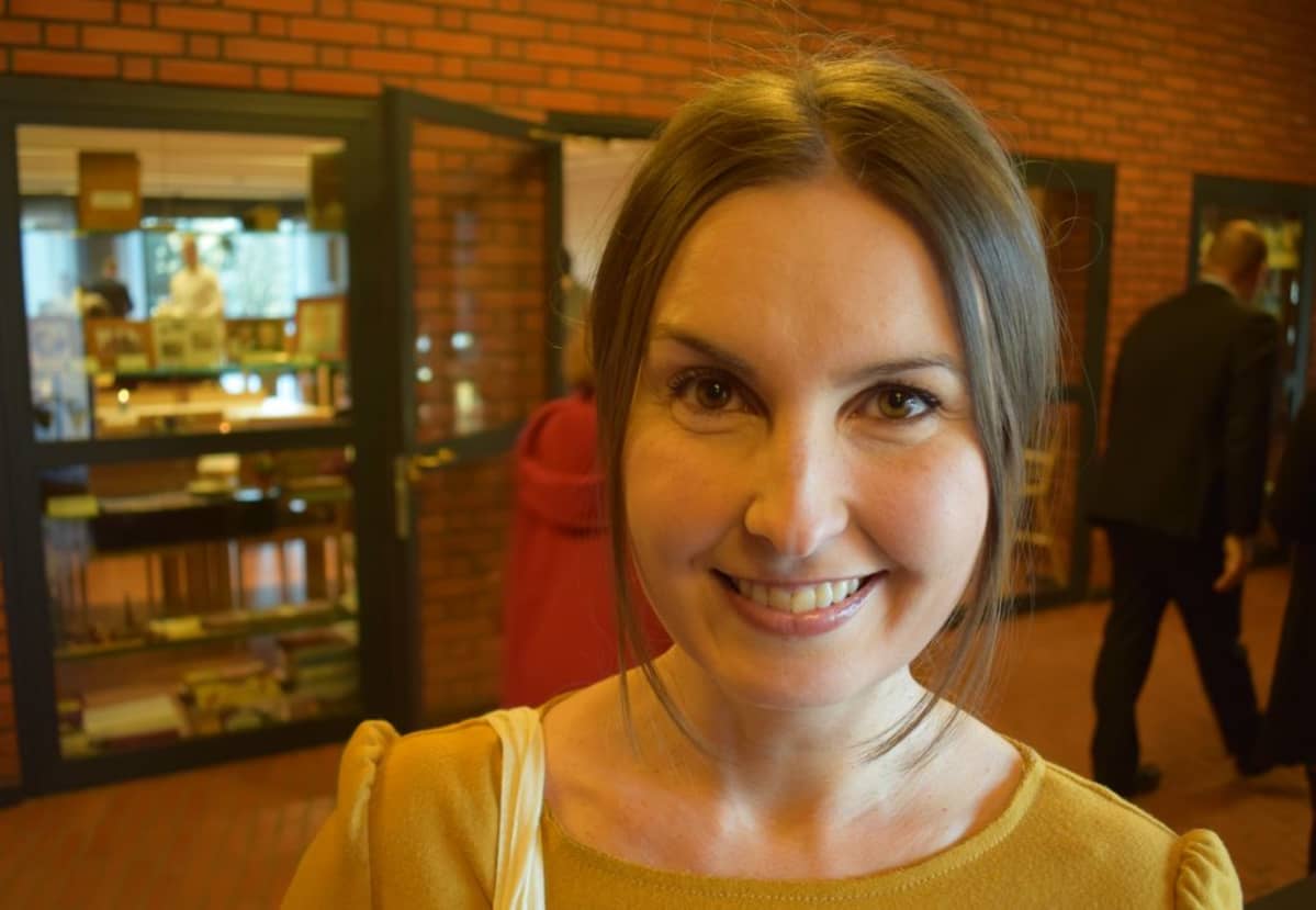 Eeva Kalli (kesk.)