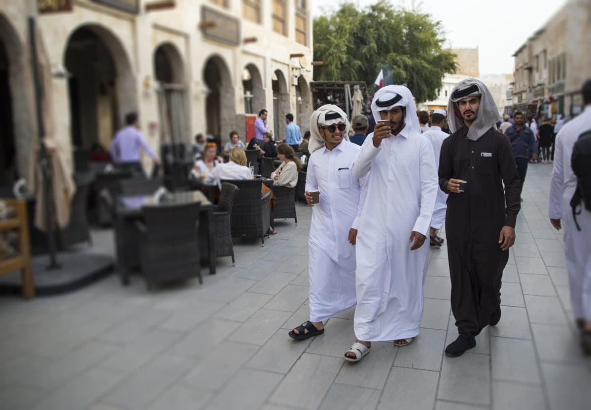 Qatarissa vapaa-aikaa vietetään mieluiten iltatoreilla ja ostoskeskuksissa.