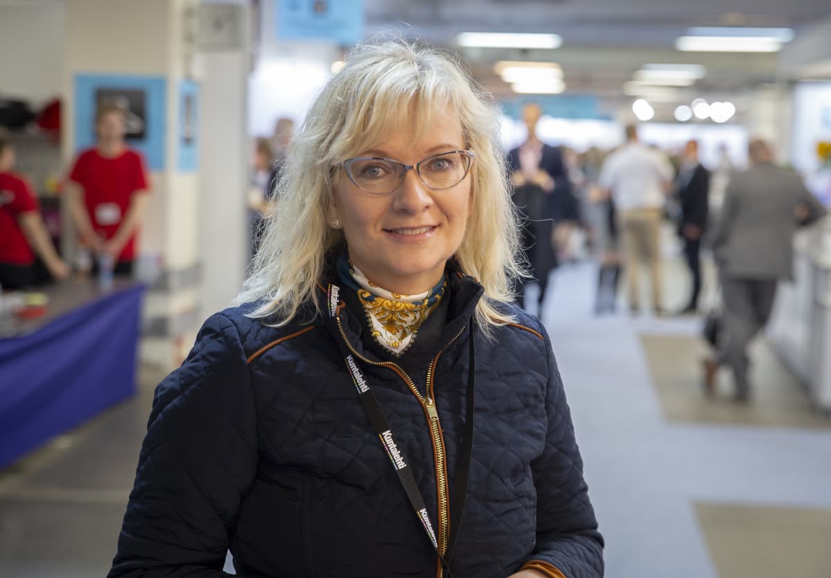 JHL.n puheenjohtaja Päivi Niemi-Laine Kuntamarkkinoilla 12.9.2019.