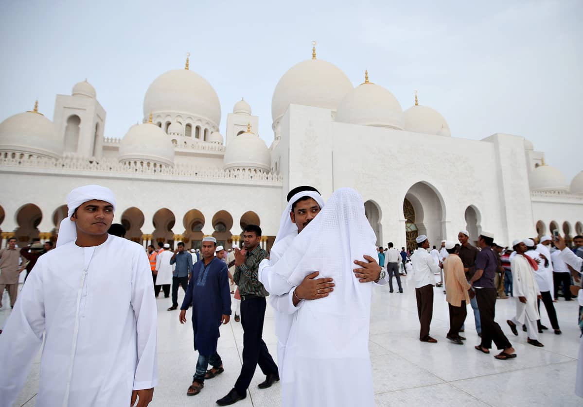 Saudi-Arabia aikoo saada lisätuloja pyhiinvaellusturismista Mekkaan, koska öljytulot ehtyvät.