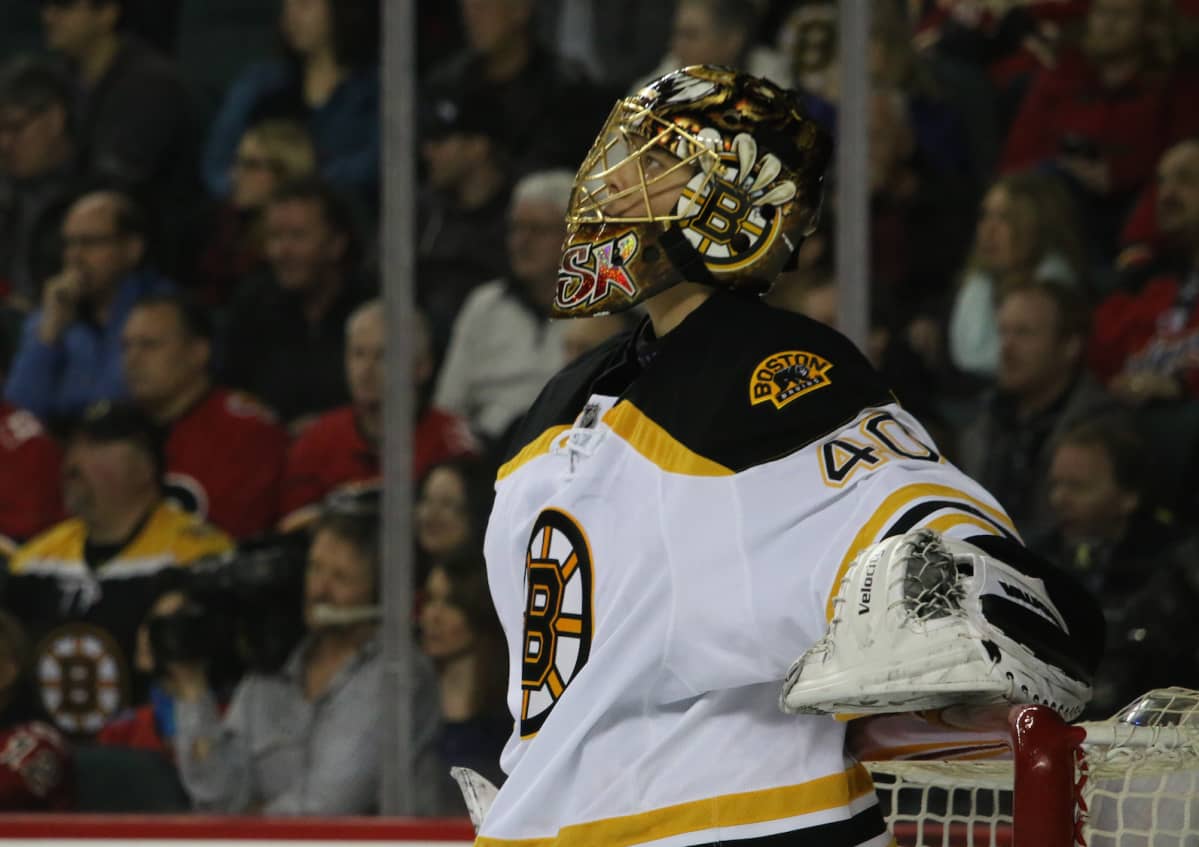 Tuukka Rask Botonin maalilla.