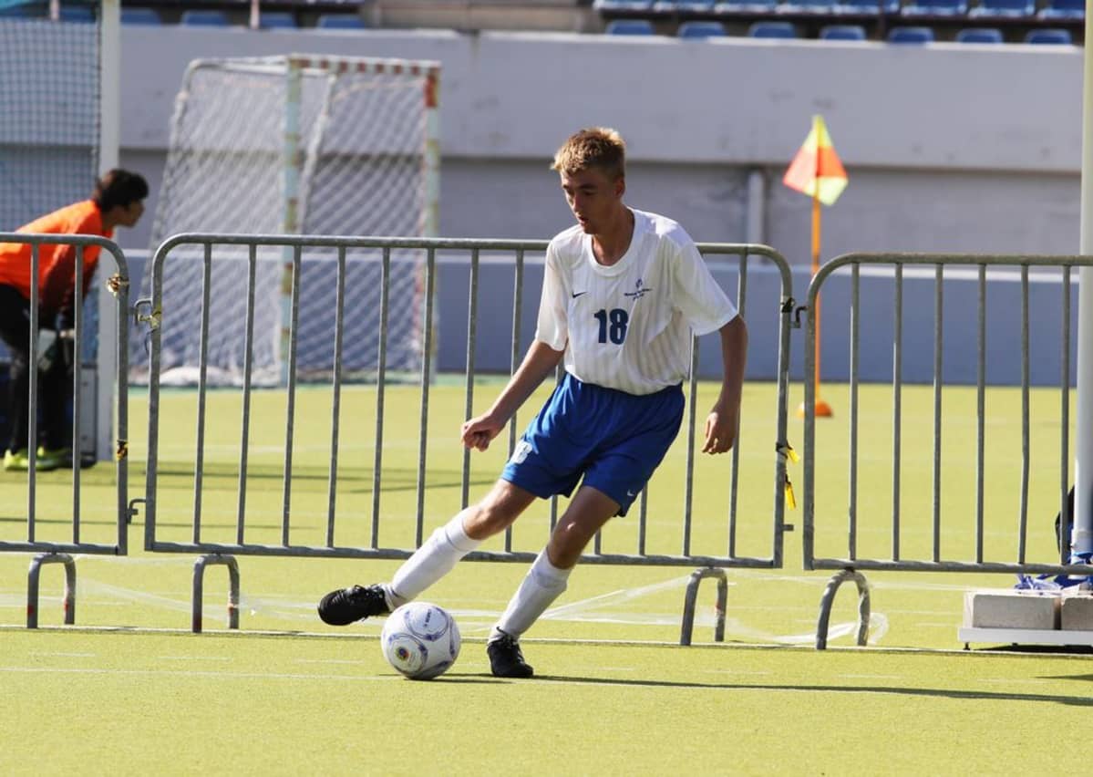 Jyväskyläläinen Juho Lappalainen edustaa Suomea Unified-jalkapallossa.