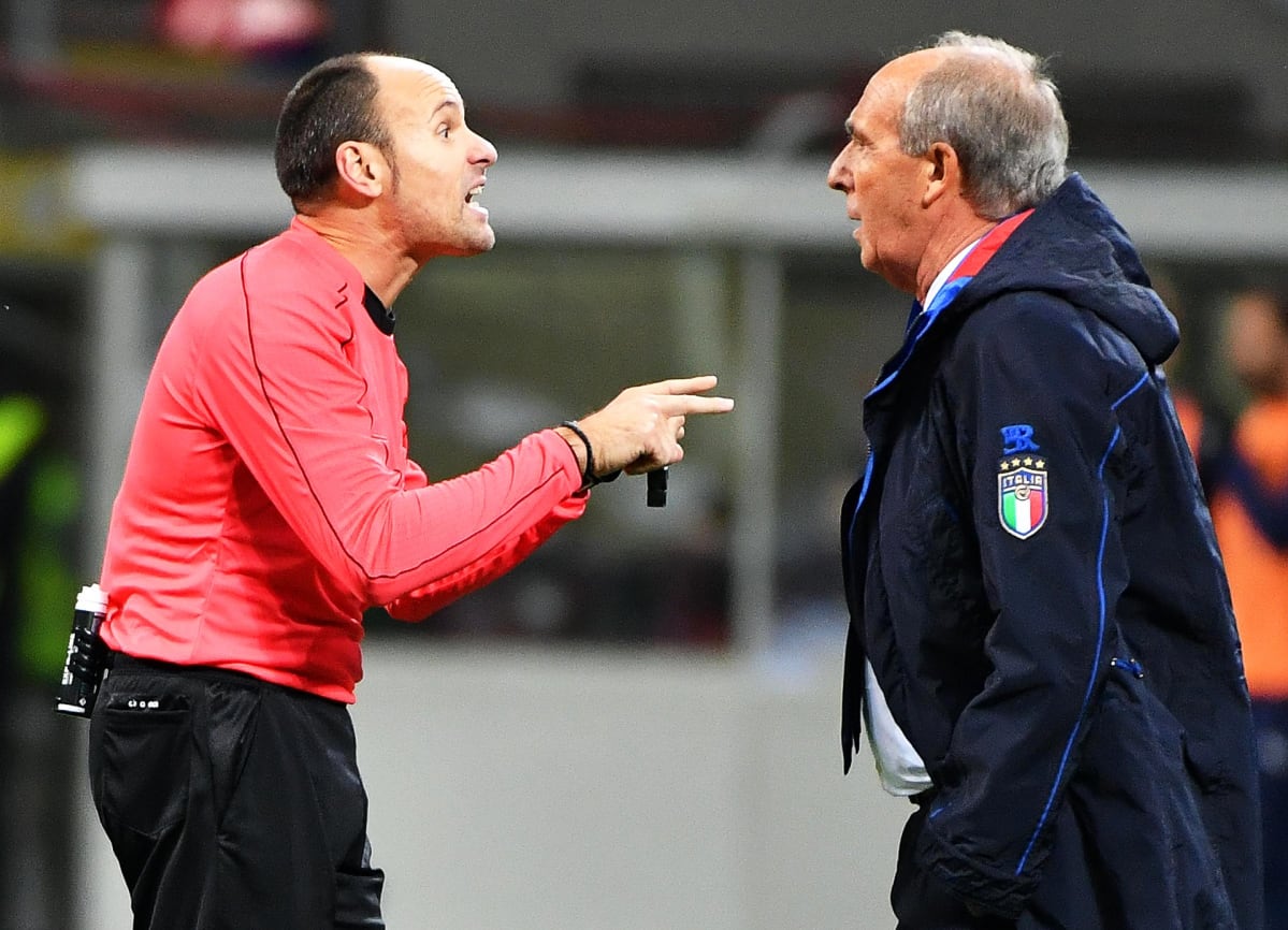 Syyttävä sormi osoittaa nyt Italian päävalmentajaa Gian Piero Venturaa.