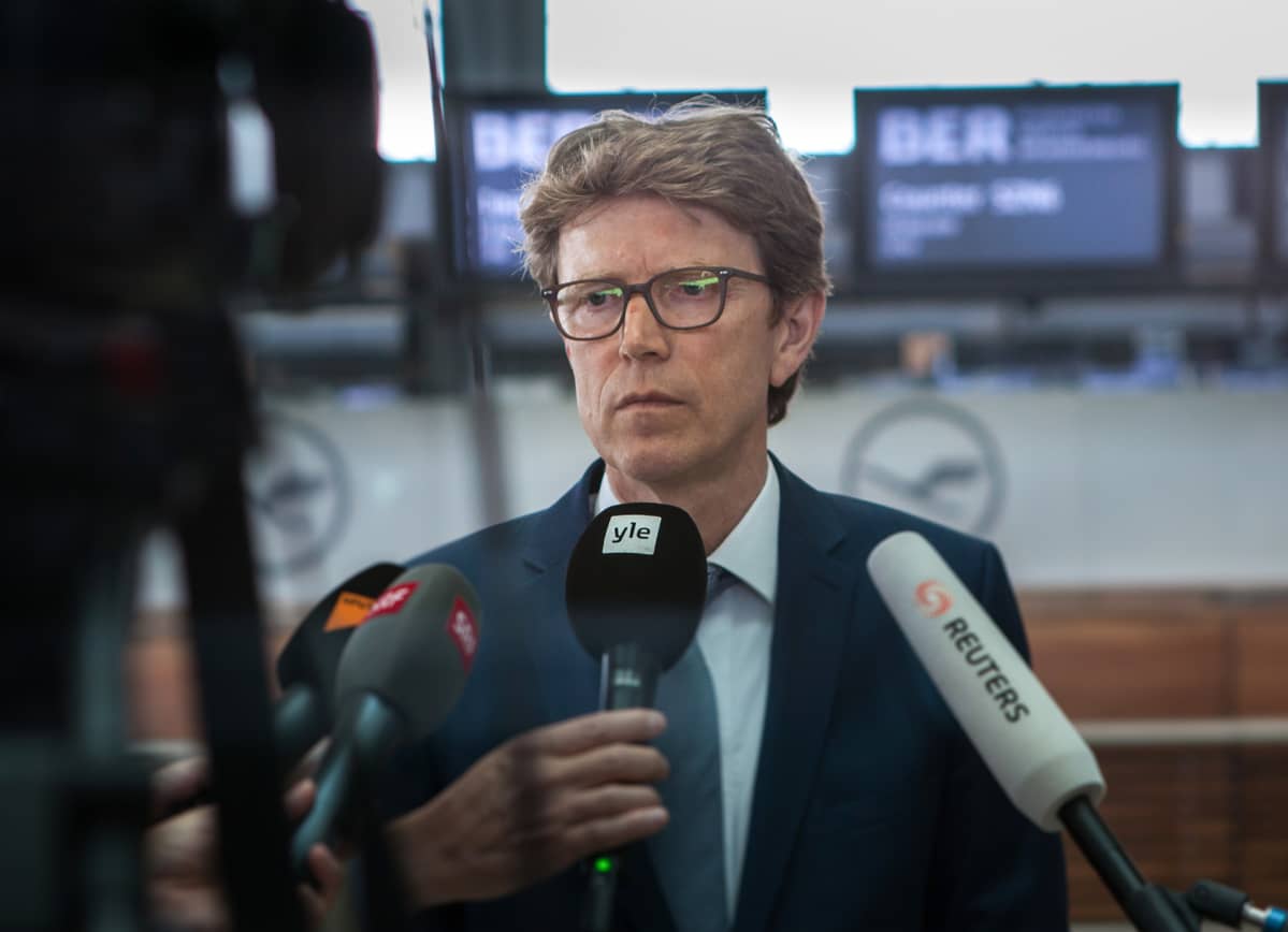 BER-lentoaseman johtaja Engelbert Lütke Daldrup lupaa, että lentoasema avataan lokakuussa 2020.