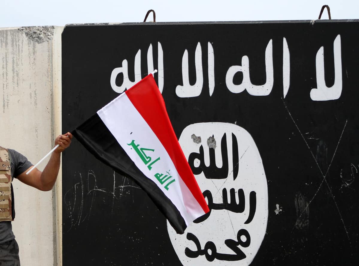 ISIL ISIS lippu ja Irakin lippu