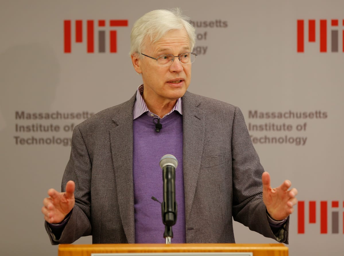 Professori Bengt Holmström