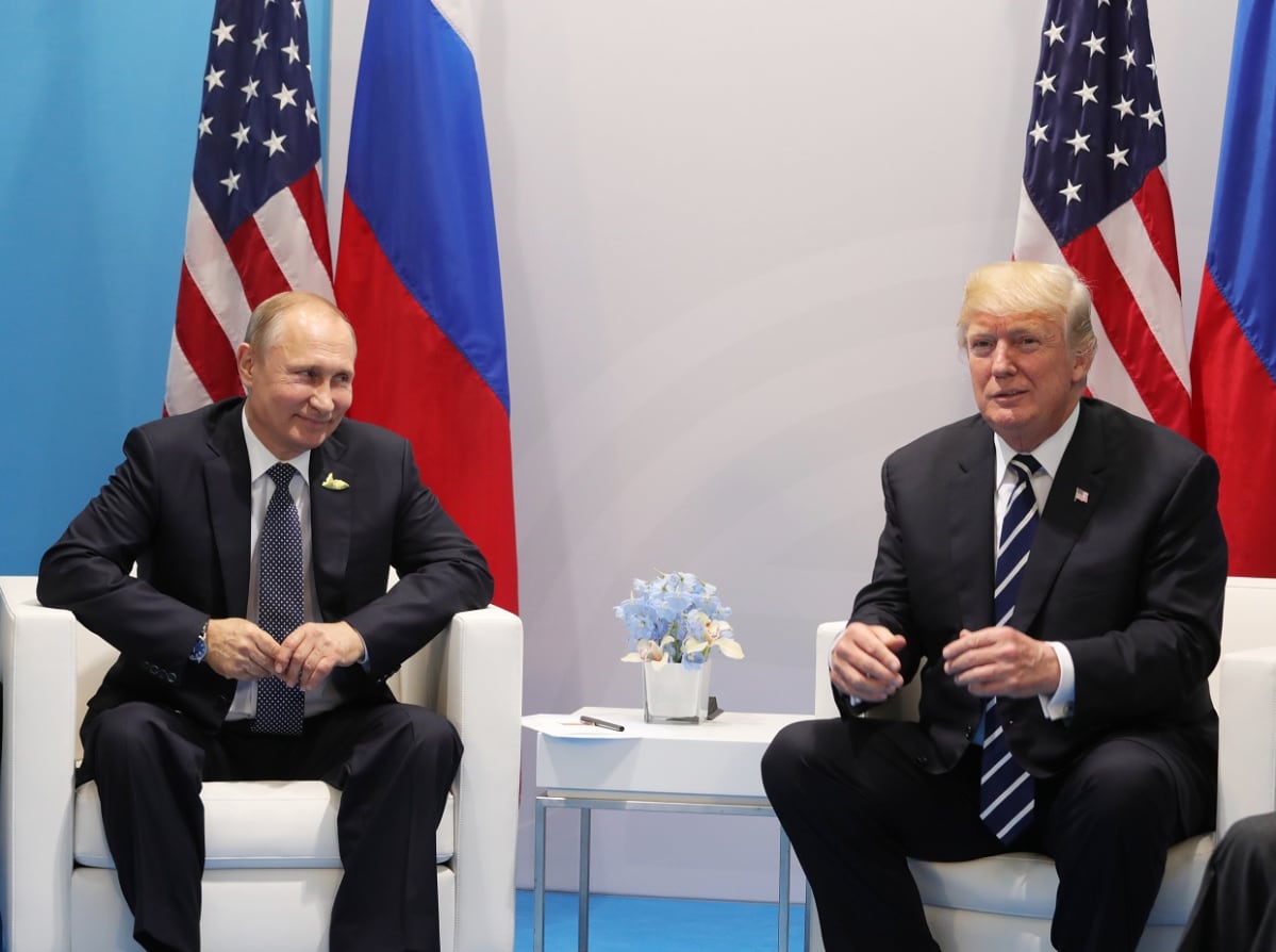 Presidentit Putin ja Trump Hampurin G20-kokouksessa heinäkuussa 2017.