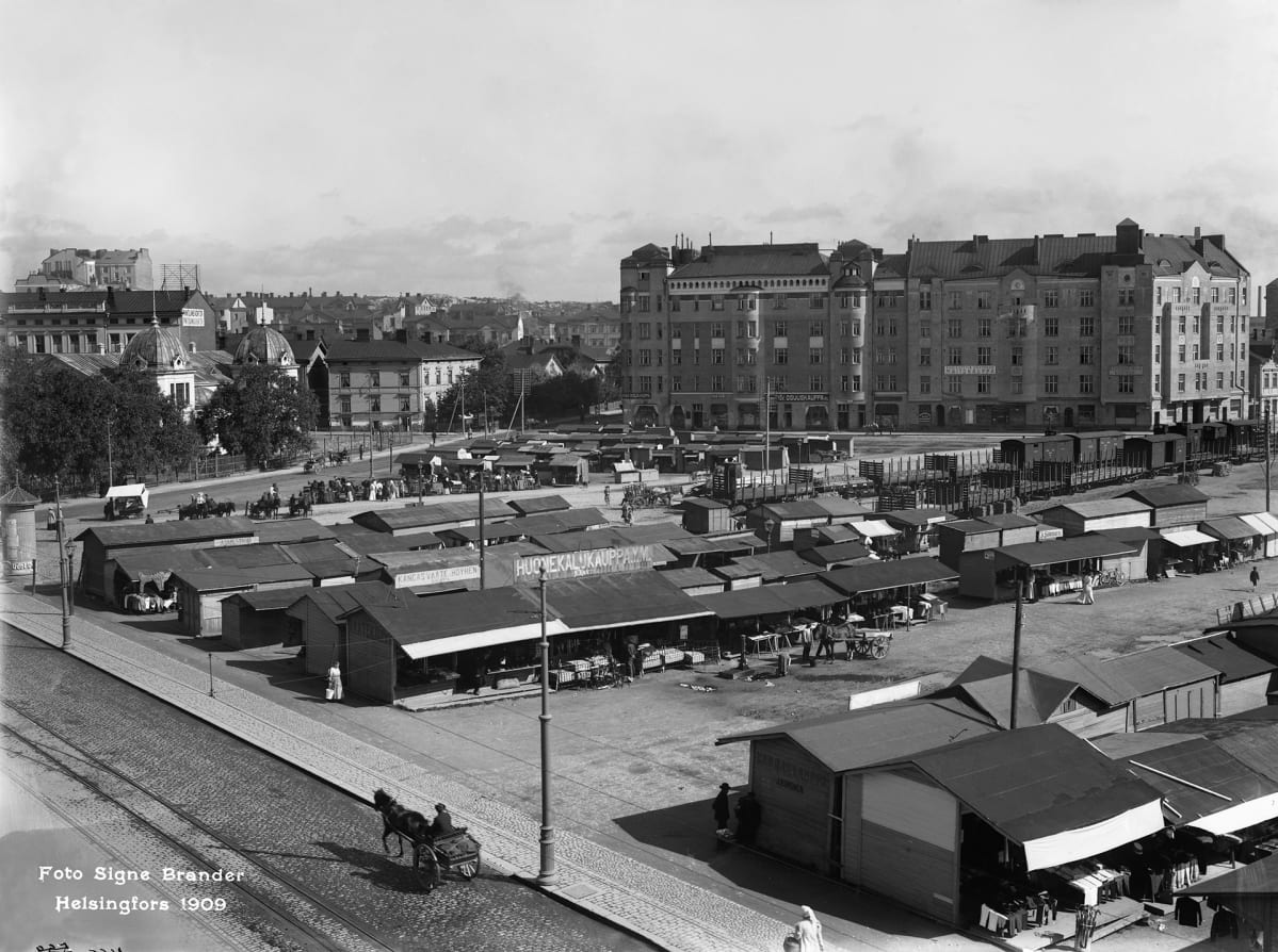Hakaniementori vuonna 1909 kuvattuna Siltasaarenkatu 12:sta koilliseen.