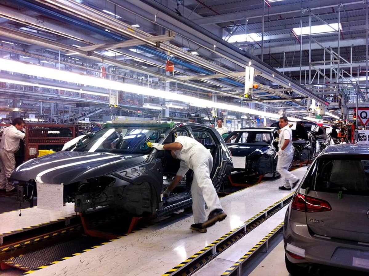 Autotehdas.