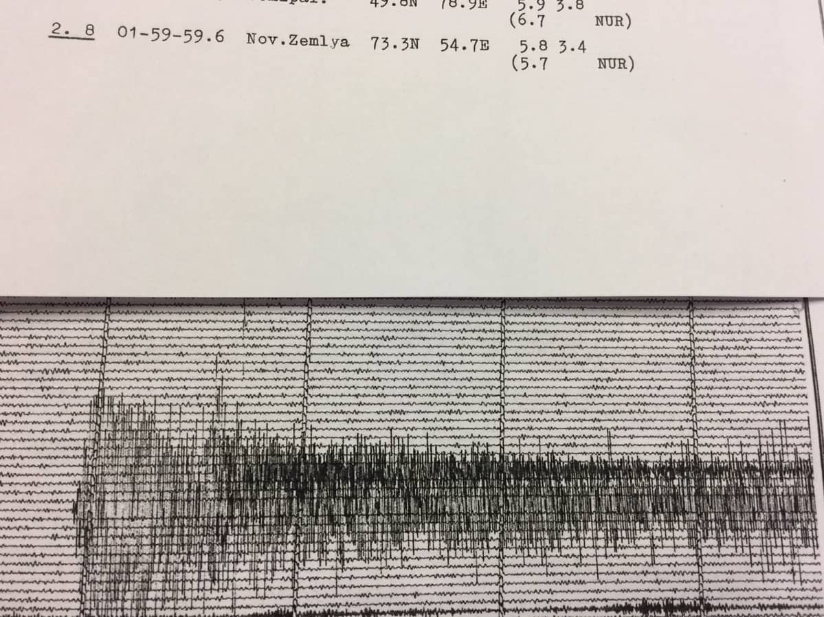 Helsingin yliopiston Seismologian laitoksen arkisto kertoo, että Novaja Zemljan ydinkoe havaittiin Nurmijärven seismossa 2.8.1987 kahden aikaan aamuyöllä.