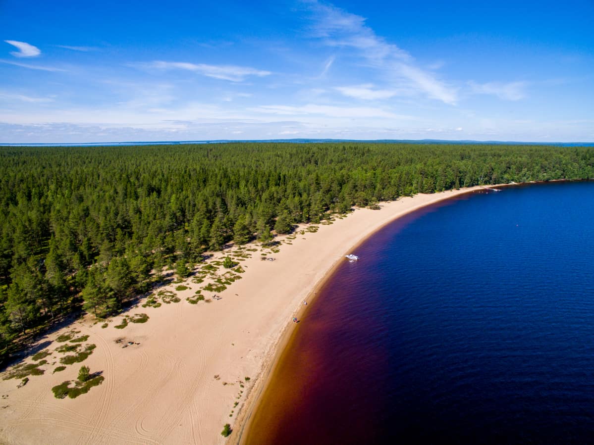 Ärjänsaaren hiekkarantaa.