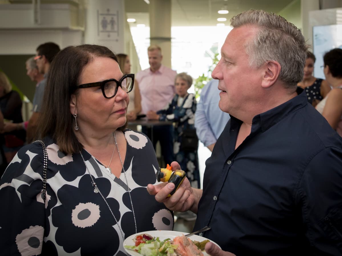 Merja Ylä-Anttila ja Tapani Hellstén.