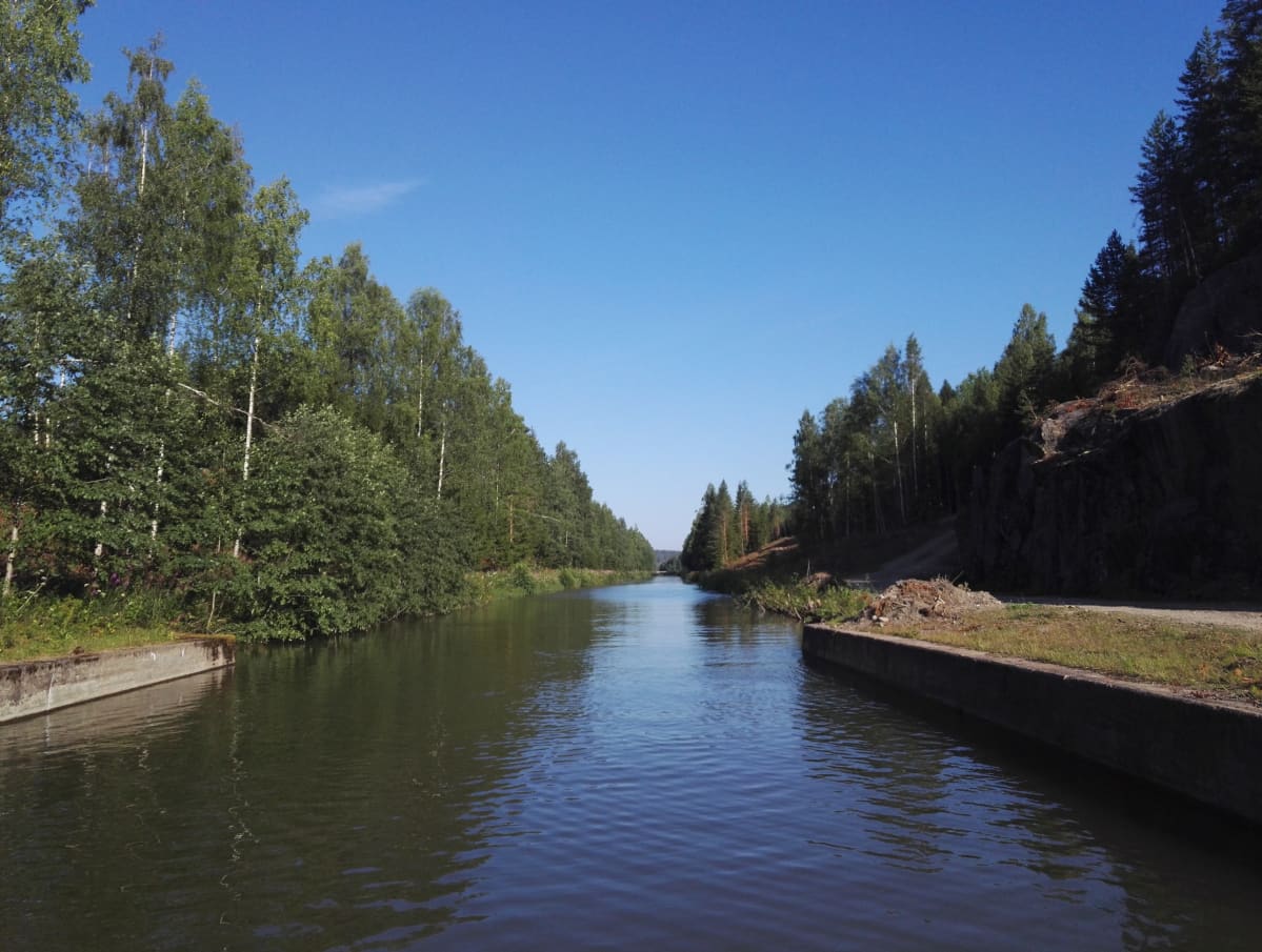 Kimolan kanava Konniveden suuntaan kuvattuna.