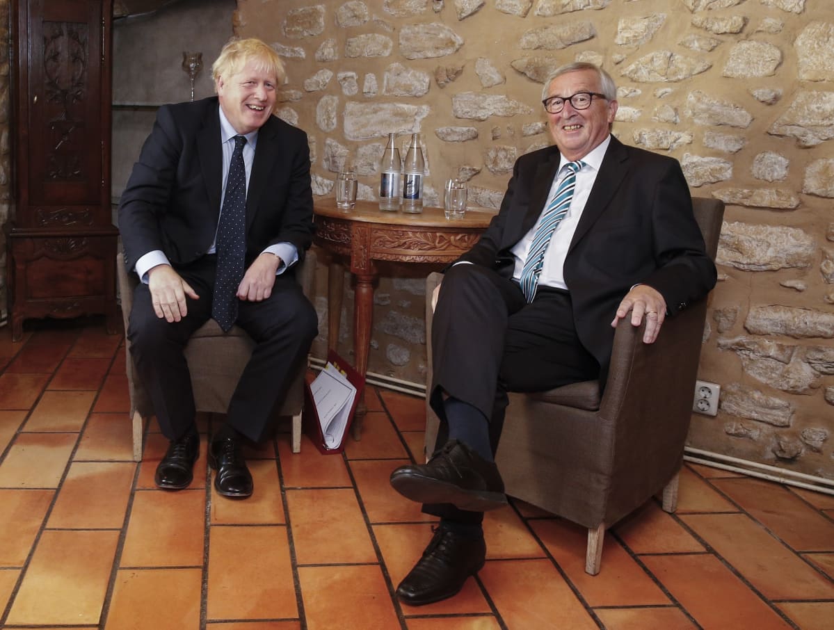 Johnson ja Juncker